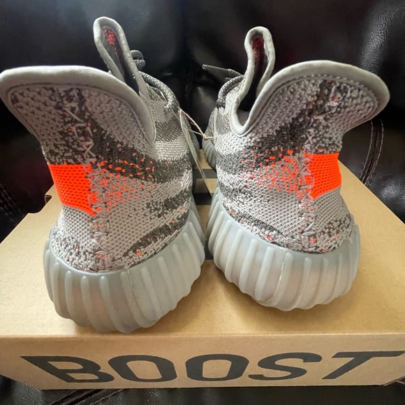 Adidas Yeezy Boost 350 V2 GW1229 Size 12 New w/ Tags + Box (Beluga Reflective) - Picture 7 of 10